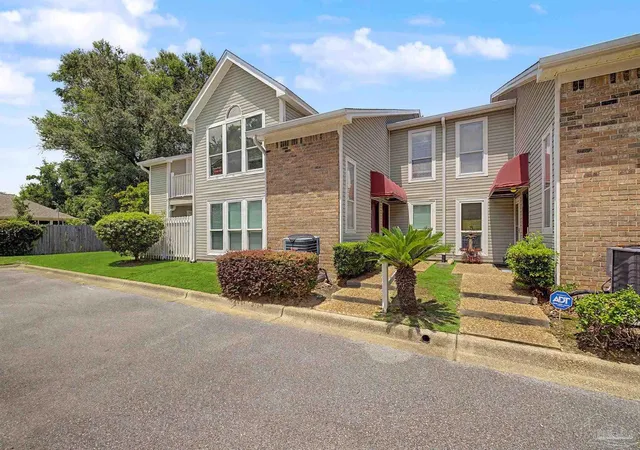 1st image of 77171 N 9th Ave #G12, Pensacola, FL 32504 | MLS# 687763