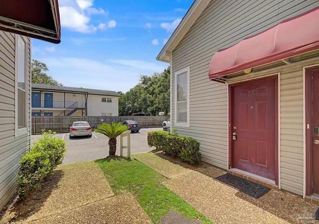 3rd image of 77171 N 9th Ave, Pensacola, FL 32504