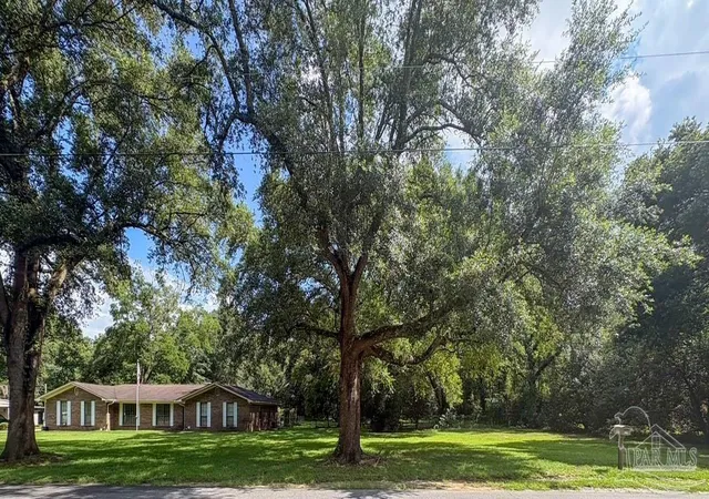 Photo 2 of Single family home for sale at 3574 Gardenview Rd #0, Milton, FL 32571 | MLS# 686608 | Listing updated on 2026-08-19