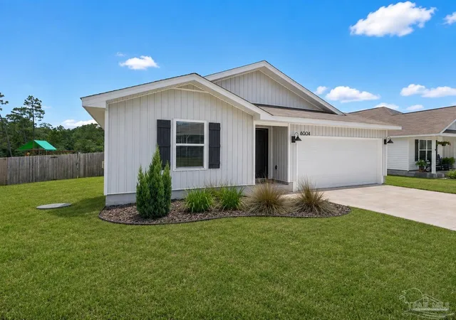 Photo 2 of Single family home for sale at 6004 Unbridled Loop, Pensacola, FL 32526 | MLS# 687127 | Listing updated on 2026-08-29