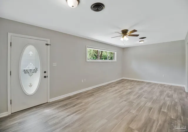Photo 3 of Single family home for sale at 6480 Cypress St, Milton, FL 32570 | MLS# 686997 | Listing updated on 2026-09-22