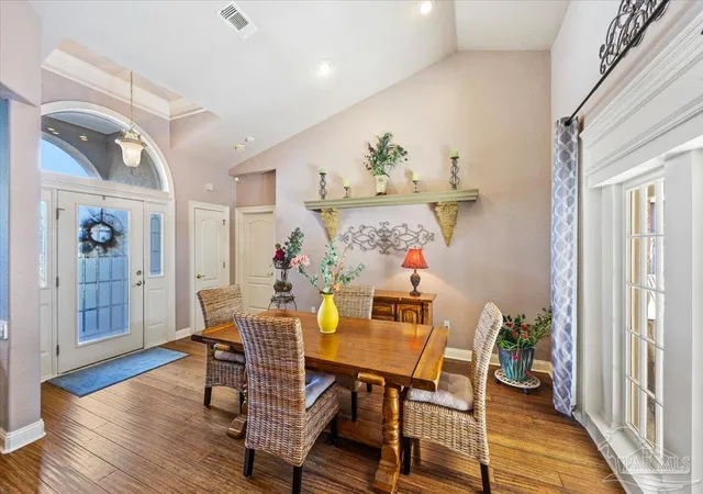 Photo 4 of Single family home for sale at 3029 Liana Ln, Pensacola, FL 32505 | MLS# 685976 | Listing updated on 2026-10-08