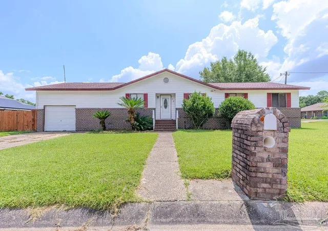 Photo 1 of Single family home for sale at 740 Maple Woods Cir, Pensacola, FL 32534 | MLS# 686172 | Listing updated on 2026-07-28