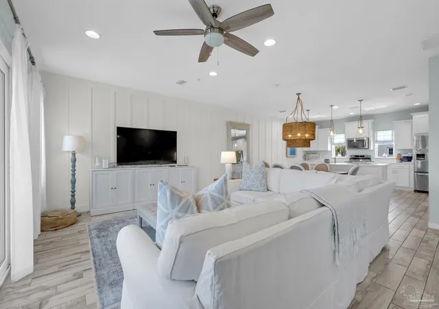 Photo 4 of Townhouse for sale at 14493 Salt Meadow Dr, Pensacola, FL 32507 | MLS# 687451 | Listing updated on 2026-08-13