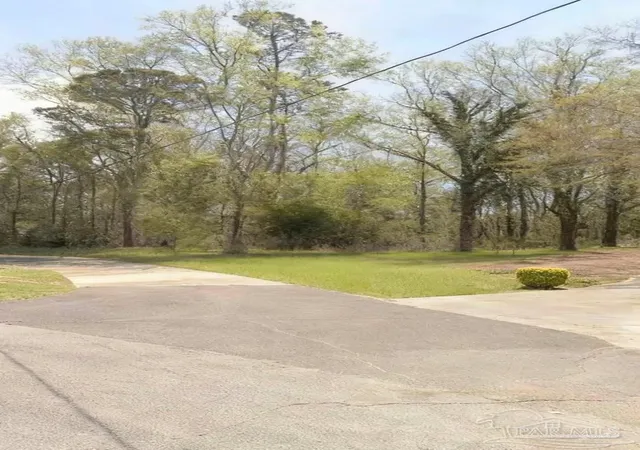 1st image of 411 Albert Dr, Gardendale, AL 35071 | MLS# 687781