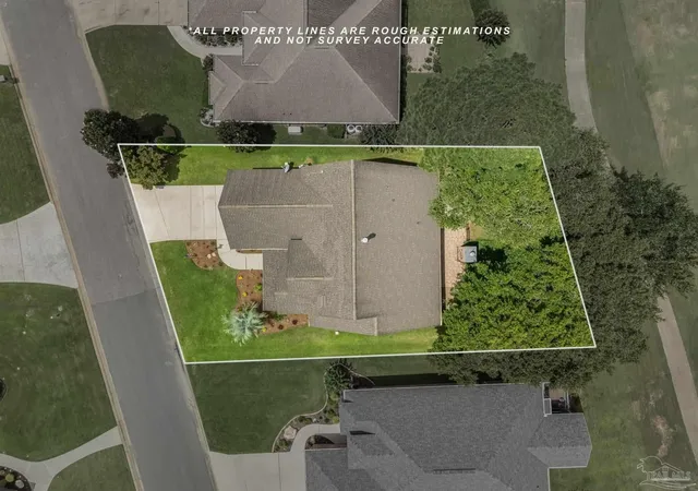 3rd image of 3186 Bobby Jones Dr, Milton, FL 32571 | MLS# 687536