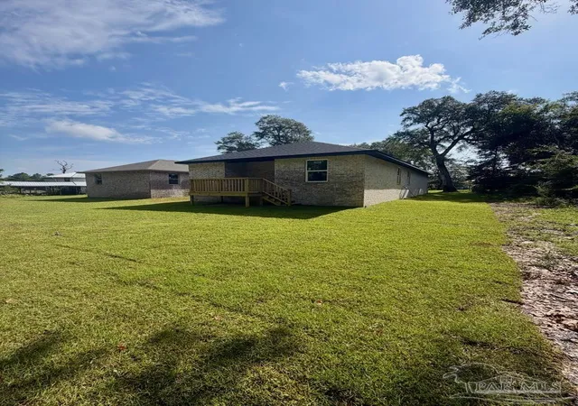 Photo 3 of Single family home for sale at 3053 N 15th Avenue, Milton, FL 32583 | MLS# 687718 | Listing updated on 2026-09-18