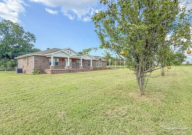 Photo 3 of Single family home for sale at 3630 Aubrey Ln, Milton, FL 32571 | MLS# 686105 | Listing updated on 2026-08-17