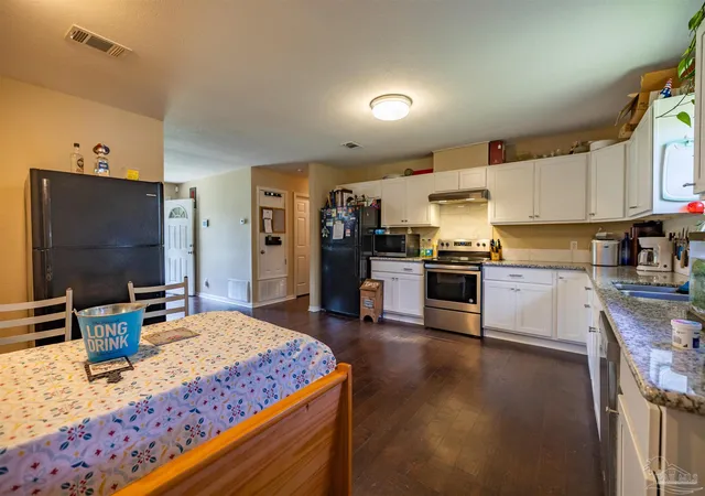 Photo 3 of Single family home for sale at 4351 Castille Ct, Milton, FL 32571 | MLS# 686256 | Listing updated on 2026-08-19