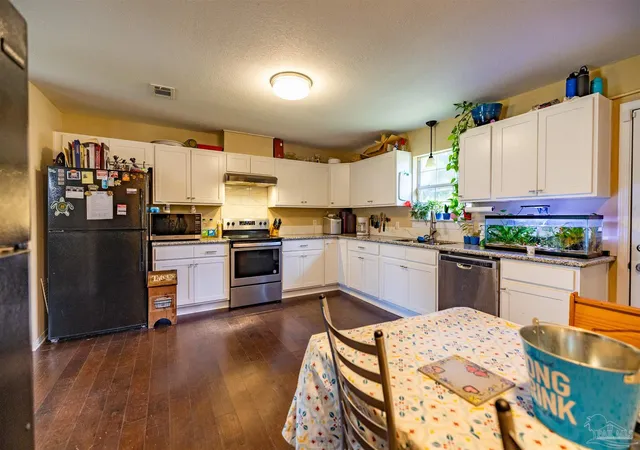Photo 3 of Single family home for sale at 4351 Castille Ct, Milton, FL 32571 | MLS# 686256 | Listing updated on 2026-08-19