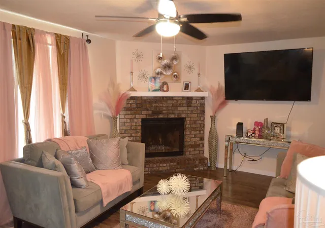 Townhouse for sale at 2301 W Michigan Ave #26, Pensacola, FL 32526 | MLS# 687113 | Listing updated on 2026-08-21