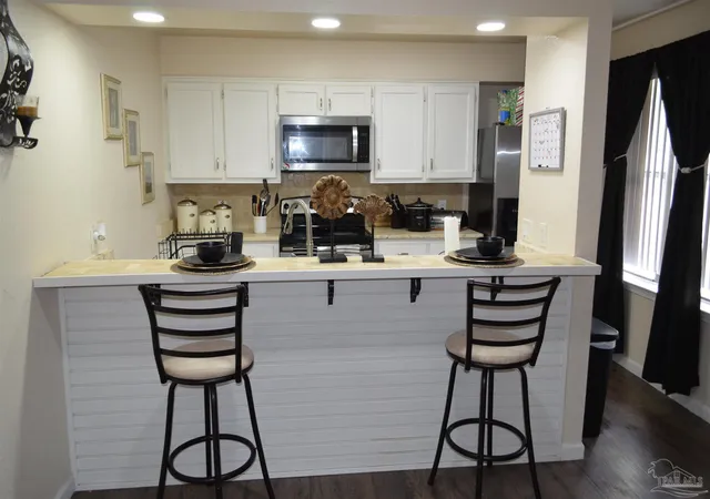 Photo 3 of Townhouse for sale at 2301 W Michigan Ave #26, Pensacola, FL 32526 | MLS# 687113 | Listing updated on 2026-08-21