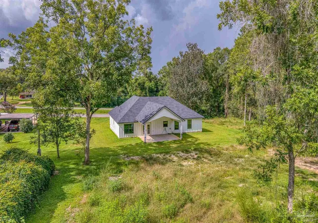 image of 106 River Annex Rd, Cantonment, FL 32533 | MLS# 687646