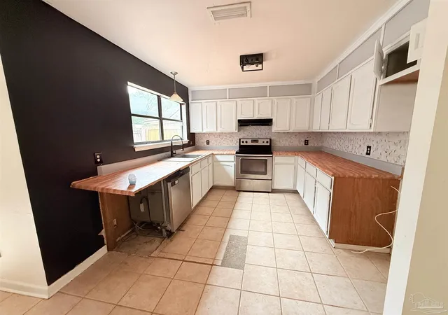 3rd image of 7471 Northpointe Blvd, Pensacola, FL 32514 | MLS# 686842
