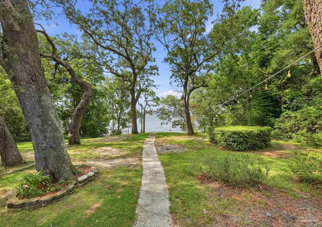 Photo 4 of Single family home for sale at 12480 Lillian Hwy, Pensacola, FL 32506 | MLS# 686789 | Listing updated on 2026-08-19