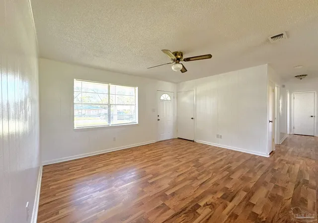 Photo 2 of Single family home for sale at 1820 Nestle Dr, Pensacola, FL 32534 | MLS# 686922 | Listing updated on 2026-09-08