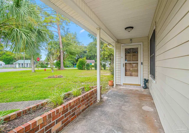 Photo 2 of Single family home for sale at 32 Bertram St, Pensacola, FL 32506 | MLS# 687802 | Listing updated on 2026-08-25
