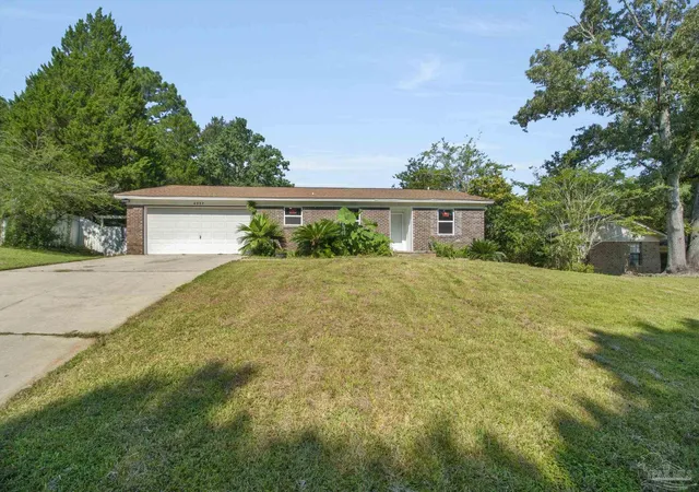 image of 4537 Tradewinds Pl, Pensacola, FL 32514 | MLS# 687274