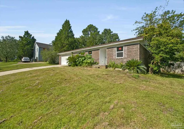 image of 4537 Tradewinds Pl, Pensacola, FL 32514 | MLS# 687274