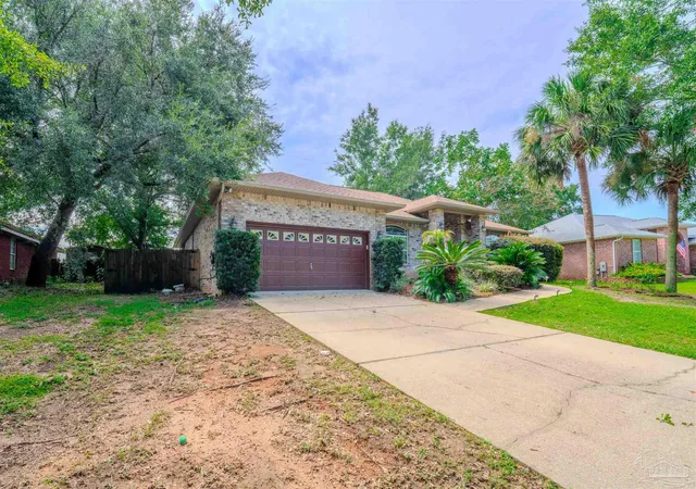 4th image of 3320 Indian Hills Dr, Milton, FL 32571 | MLS# 687806