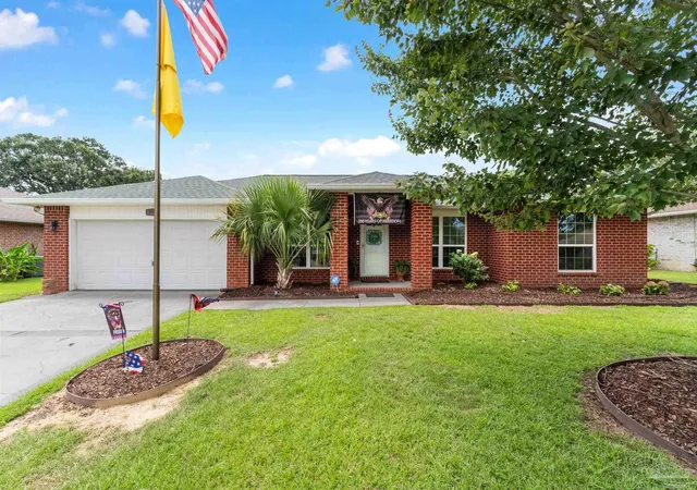 Photo 2 of Single family home for sale at 3931 Andershot St, Milton, FL 32571 | MLS# 686622 | Listing updated on 2026-09-14