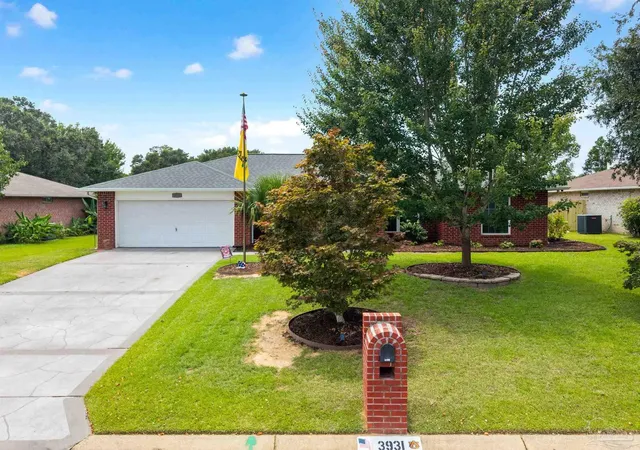 Photo 3 of Single family home for sale at 3931 Andershot St, Milton, FL 32571 | MLS# 686622 | Listing updated on 2026-09-14