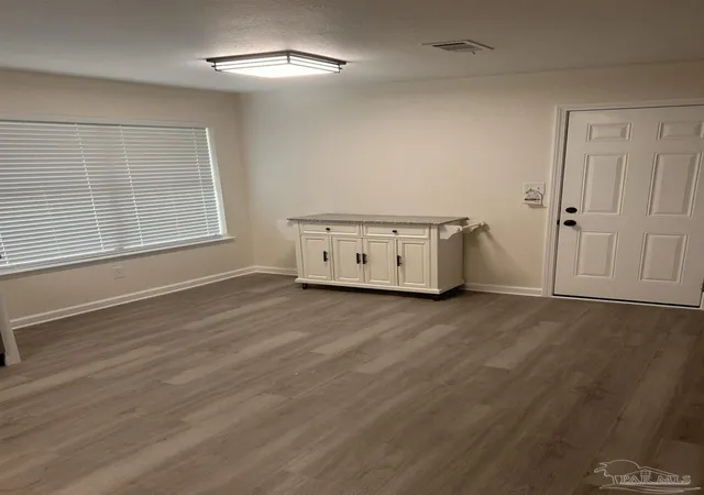5th image of 911 Jacks Branch Rd, Cantonment, FL 32533 | MLS# 686817