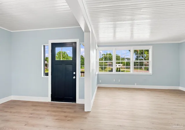 2nd image of 5 Bell Ct, Pensacola, FL 32507 | MLS# 687759