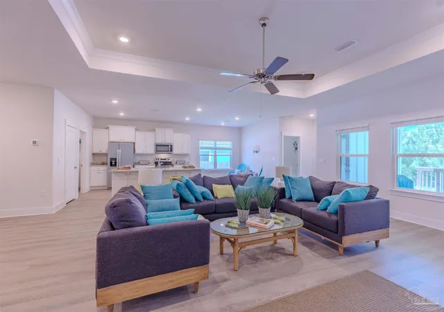 Photo 3 of Single family home for sale at 3279 Southwind Dr, Gulf Breeze, FL 32563 | MLS# 686087 | Listing updated on 2026-07-27
