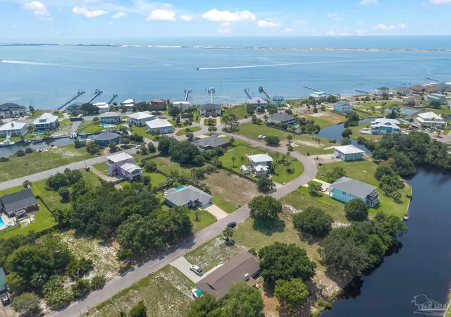 5th image of 5556 Grande Lagoon Ct, Pensacola, FL 32507 | MLS# 686804