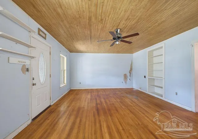 Photo 3 of Single family home for sale at 4455 Marlane Dr, Pensacola, FL 32526 | MLS# 687820 | Listing updated on 2026-09-21