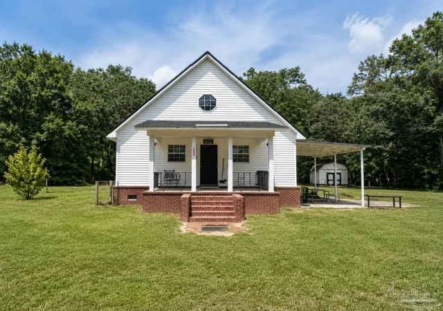 Photo 1 of Single family home for sale at 5373 Fireside Ln, Milton, FL 32583 | MLS# 686598 | Listing updated on 2026-10-05