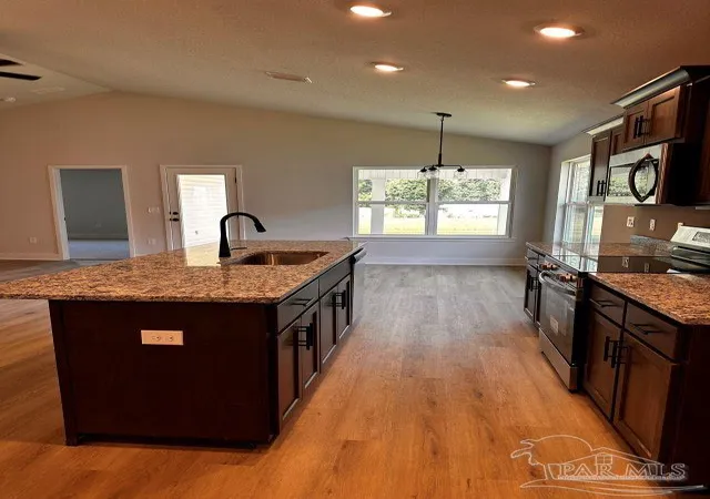 Photo 3 of Single family home for sale at 913 Rustling Pines Rd #3C, Cantonment, FL 32533 | MLS# 684912 | Listing updated on 2026-08-24