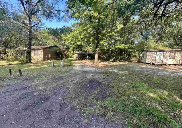 2nd image of 10100 Pond Rd, Milton, FL 32583 | MLS# 687975