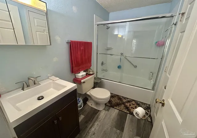 4th image of 10100 Pond Rd, Milton, FL 32583 | MLS# 687975
