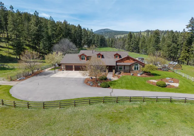 Photo 3 of Single family home for sale at 9995 O'brien Crk Rd, Missoula, MT 59804 | MLS# 30052750 | Listing updated on 2026-07-01