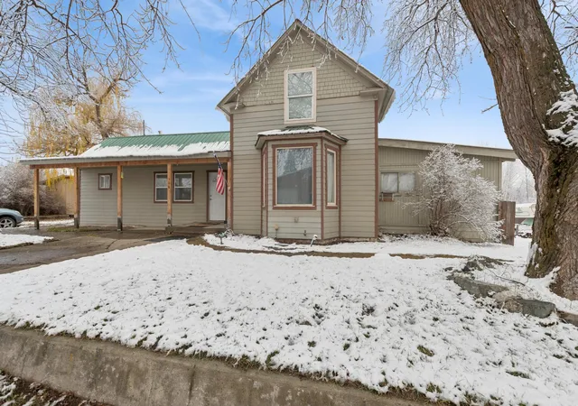 Photo 2 of Single family home for sale at 508 And 510 Flathead Dr, Kalispell, MT 59901 | MLS# 30061261 | Listing updated on 2026-08-19