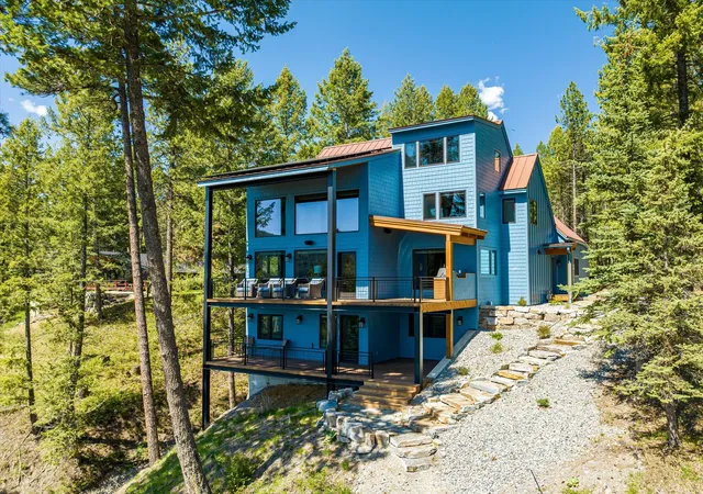 Photo 3 of Single family home for sale at 2094 Houston Dr, Whitefish, MT 59937 | MLS# 30063491 | Listing updated on 2026-08-20