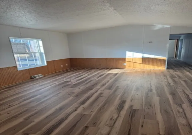Photo 4 of Single family home for sale at 1820 Chestnut St, Helena, MT 59601 | MLS# 30065148 | Listing updated on 2026-08-10