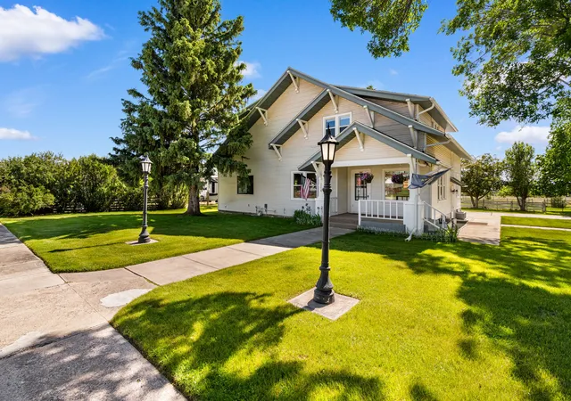 Photo 3 of Single family home for sale at 204 Boundary St, Sheridan, MT 59749 | MLS# 30065944 | Listing updated on 2026-08-21