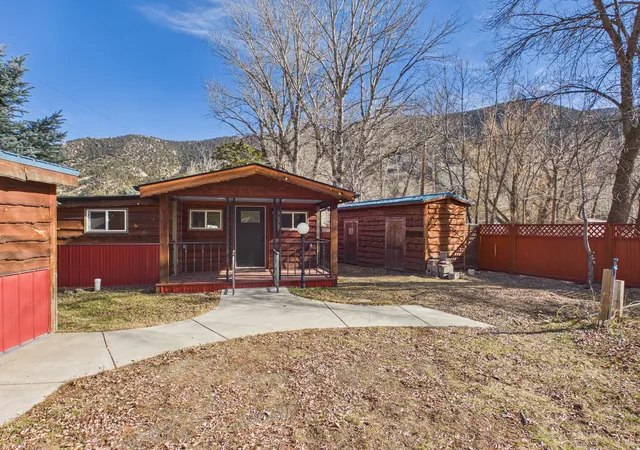 Photo 2 of Single family home for sale at 4964 Us Hwy 89 S, Livingston, MT 59047 | MLS# 30066483 | Listing updated on 2026-08-20