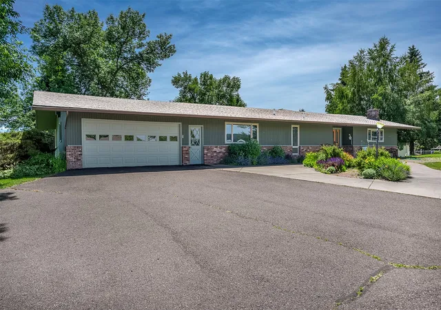 Photo 4 of Single family home for sale at 600 Leisure Dr, Kalispell, MT 59901 | MLS# 30065721 | Listing updated on 2026-08-22
