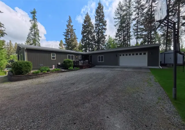 Manufactured home for sale at 1422 Tamarack Ln, Columbia Falls, MT 59912 | MLS# 30066513
