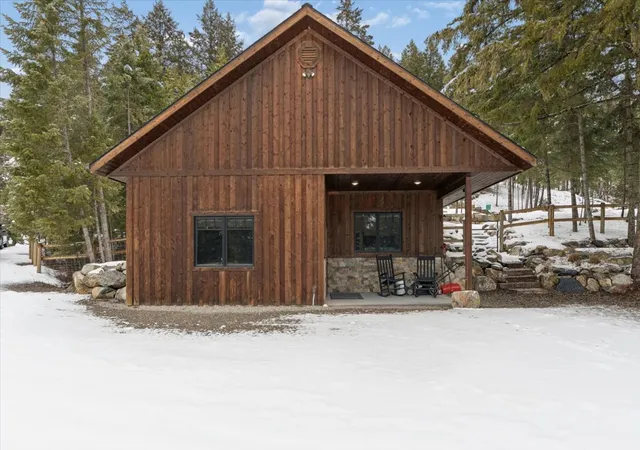 Photo 32 of Single family home for sale at 101 Little Mountain Rd, Whitefish, MT 59937 | MLS# 30066805 | Listing updated on 2026-08-25