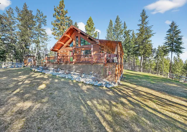 Photo 3 of Single family home for sale at 145 Elk Run Dr, Rexford, MT 59930 | MLS# 30067469 | Listing updated on 2026-07-06