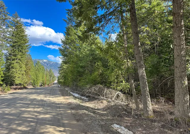 Photo 4 of Land for sale at 8 Mcarthur Way, Trout Creek, MT 59874 | MLS# 30067331 | Listing updated on 2026-08-19
