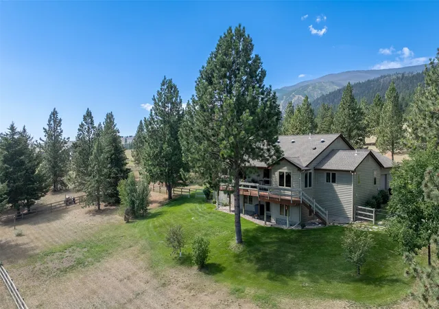 Photo 2 of Single family home for sale at 15940 Highland Dr, Florence, MT 59833 | MLS# 30065175 | Listing updated on 2026-08-18