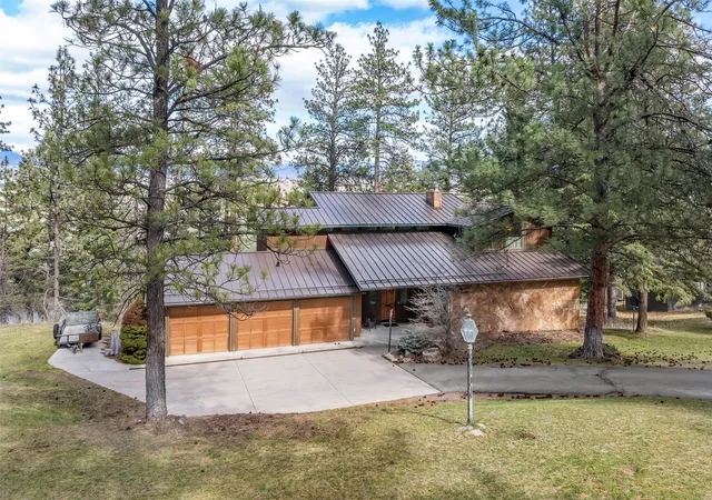 Photo 4 of Single family home for sale at 730 Big Flt Rd, Missoula, MT 59804 | MLS# 30067860 | Listing updated on 2026-08-22