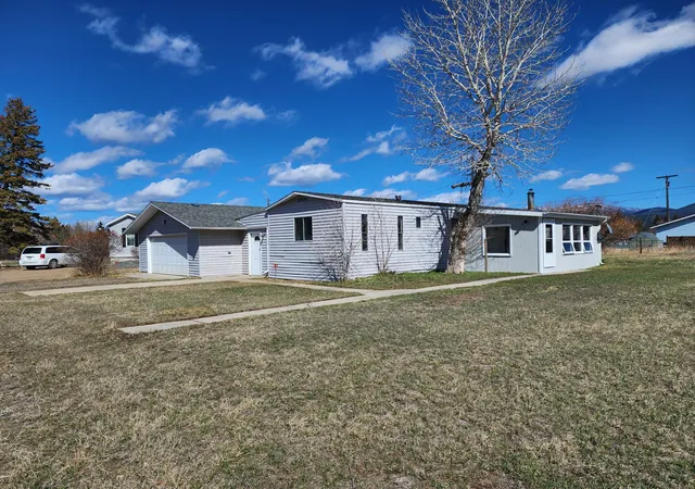 Photo 3 of Manufactured home for sale at 204 S Cook St, Boulder, MT 59632 | MLS# 30067977 | Listing updated on 2026-08-17