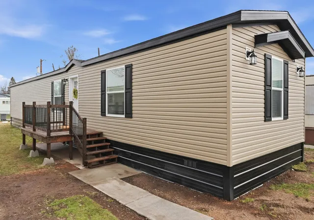 Photo 1 of Single family home for sale at 2010 W Kent Ave, Missoula, MT 59801 | MLS# 30067230 | Listing updated on 2026-08-17